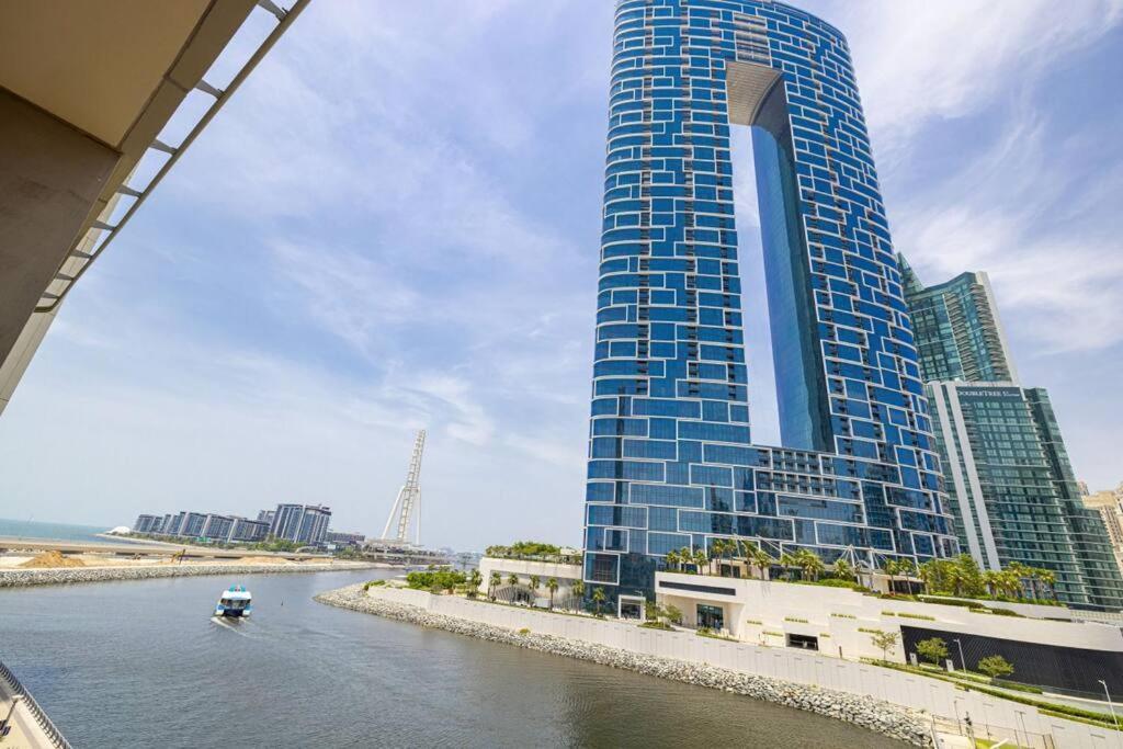 Water Front - Beautiful 1Br Apt On Dubai Marina Apartment Exterior photo